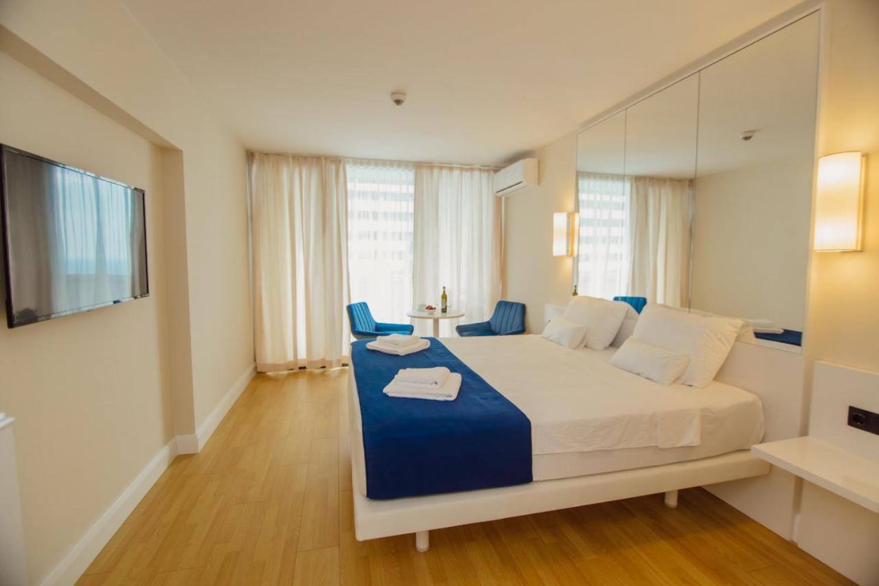 Apartamento Orbi City - A & С Batumi Exterior foto