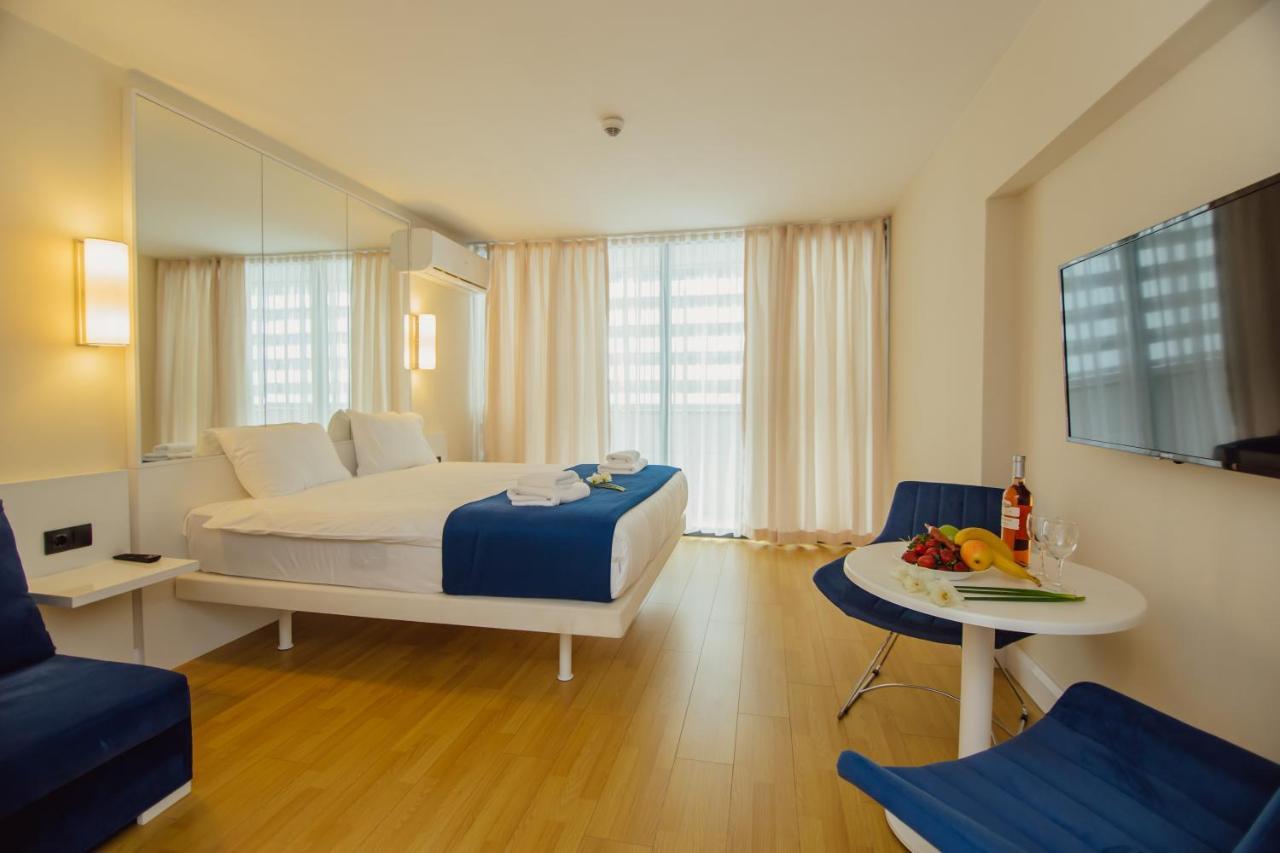 Apartamento Orbi City - A & С Batumi Exterior foto