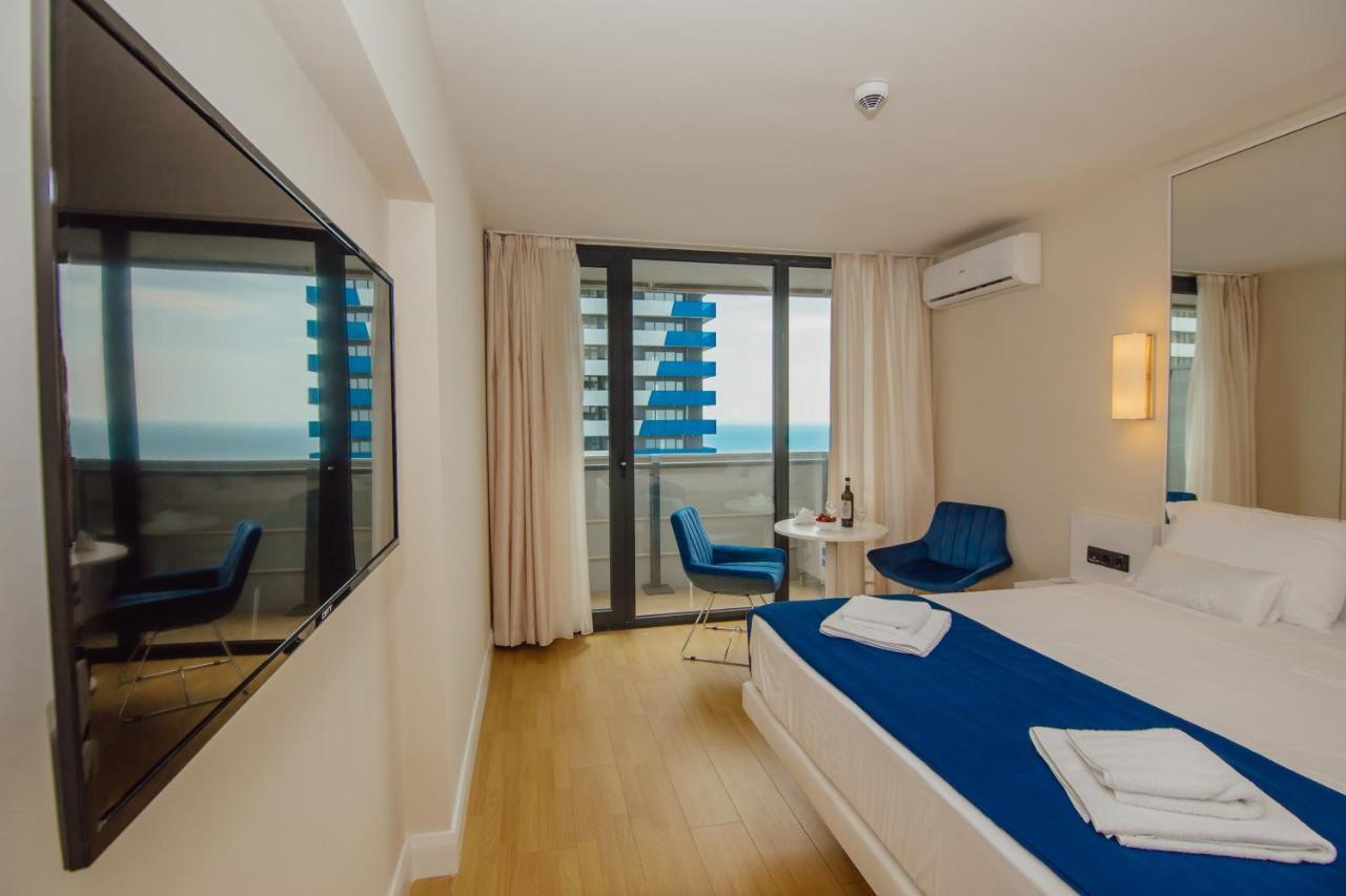 Apartamento Orbi City - A & С Batumi Habitación foto